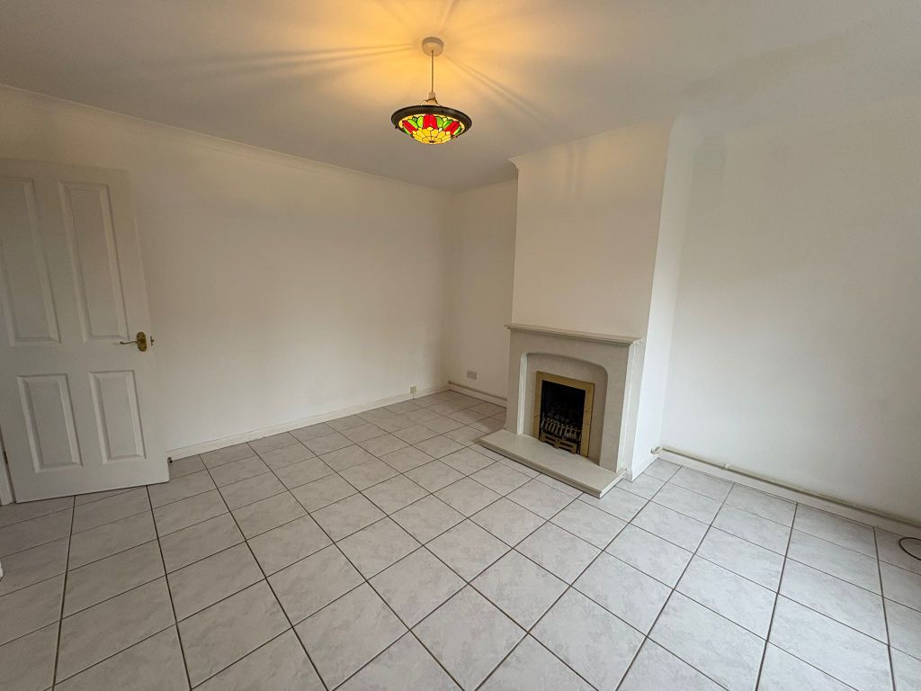 Property photo 3 of 8 Living Room