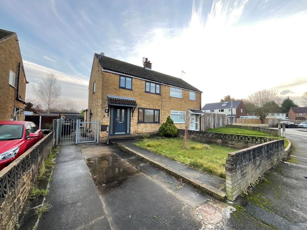 Property photo 1 of 16