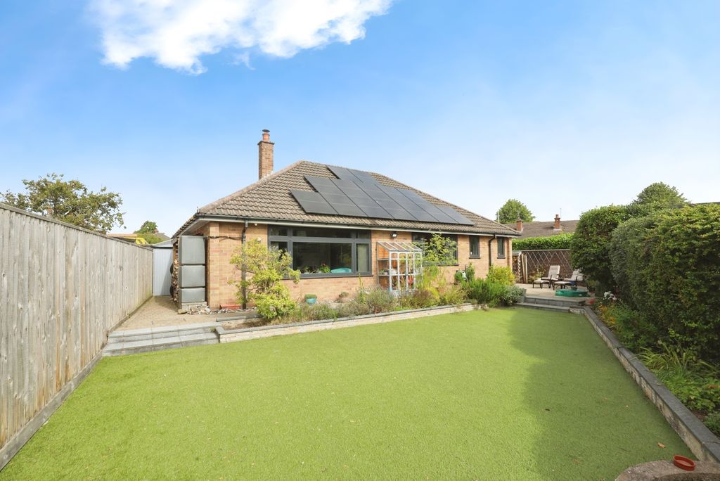 Property photo 2 of 16 Photo