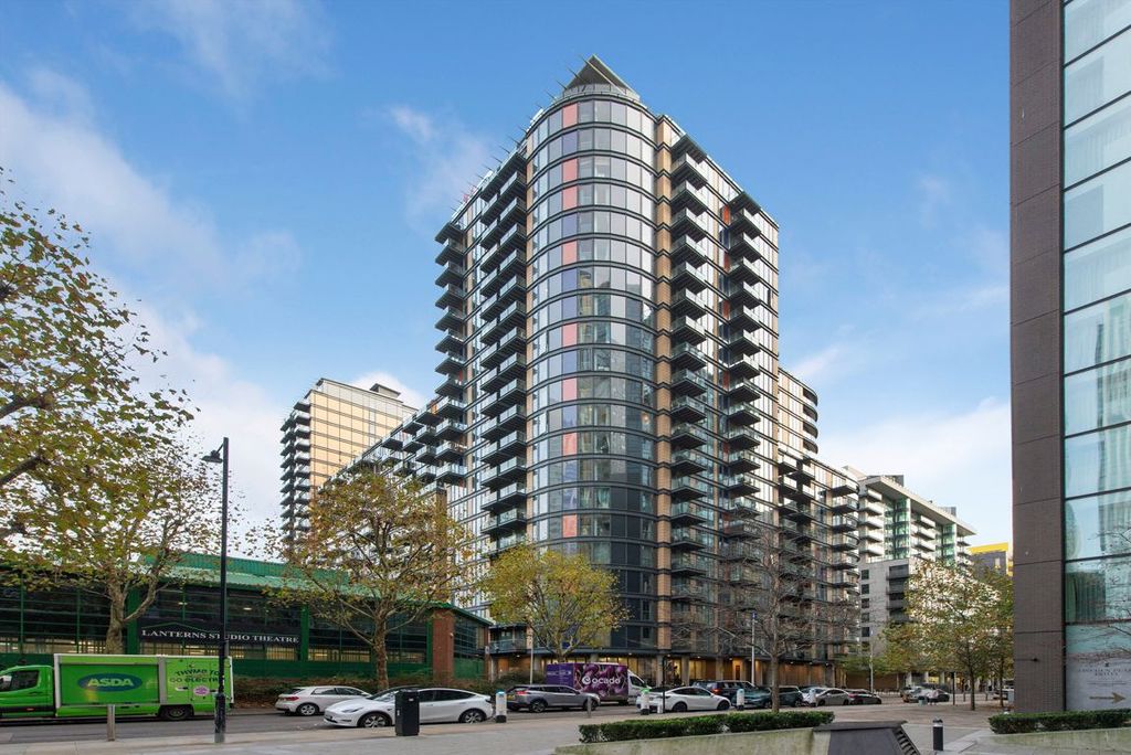 Property photo 1 of 6