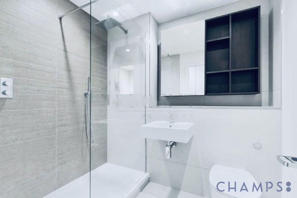 Property photo 3 of 8 Gallery