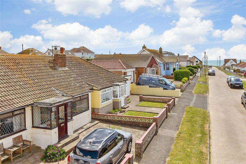 Property photo 1 of 12 Surrounding Area