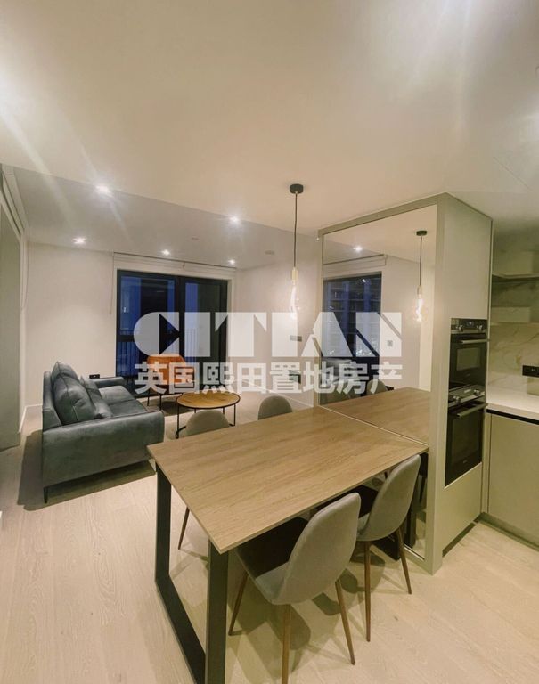 Property photo 2 of 19