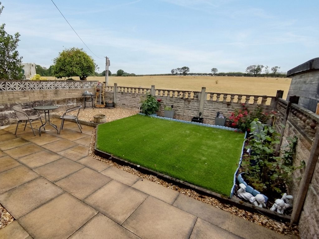Property photo 3 of 22