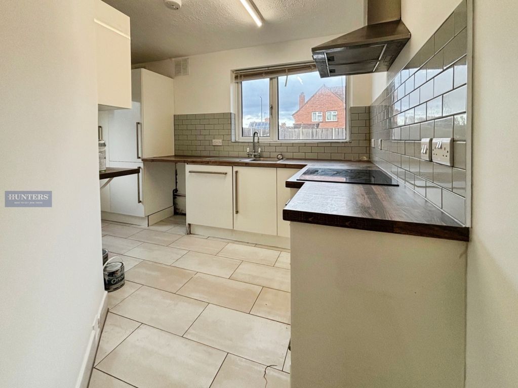 Property photo 2 of 16 Kitchen