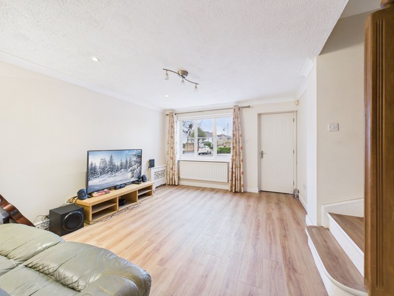 Property photo 2 of 18 Photo 3