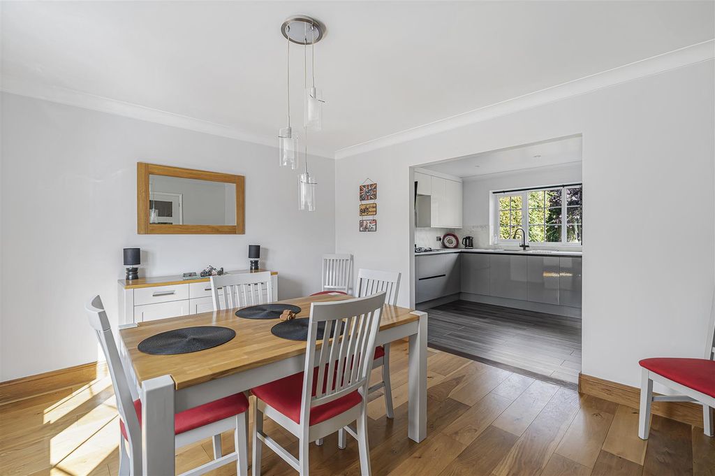 Property photo 2 of 25 15_58154.Jpg