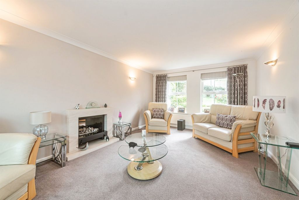 Property photo 3 of 20