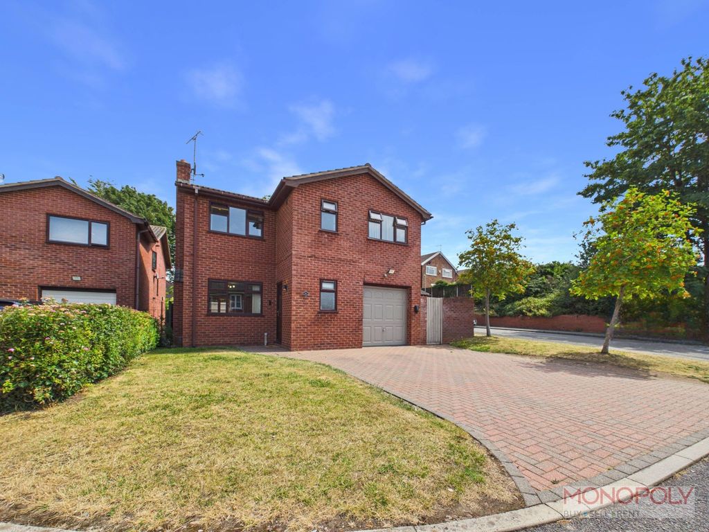Property photo 1 of 36