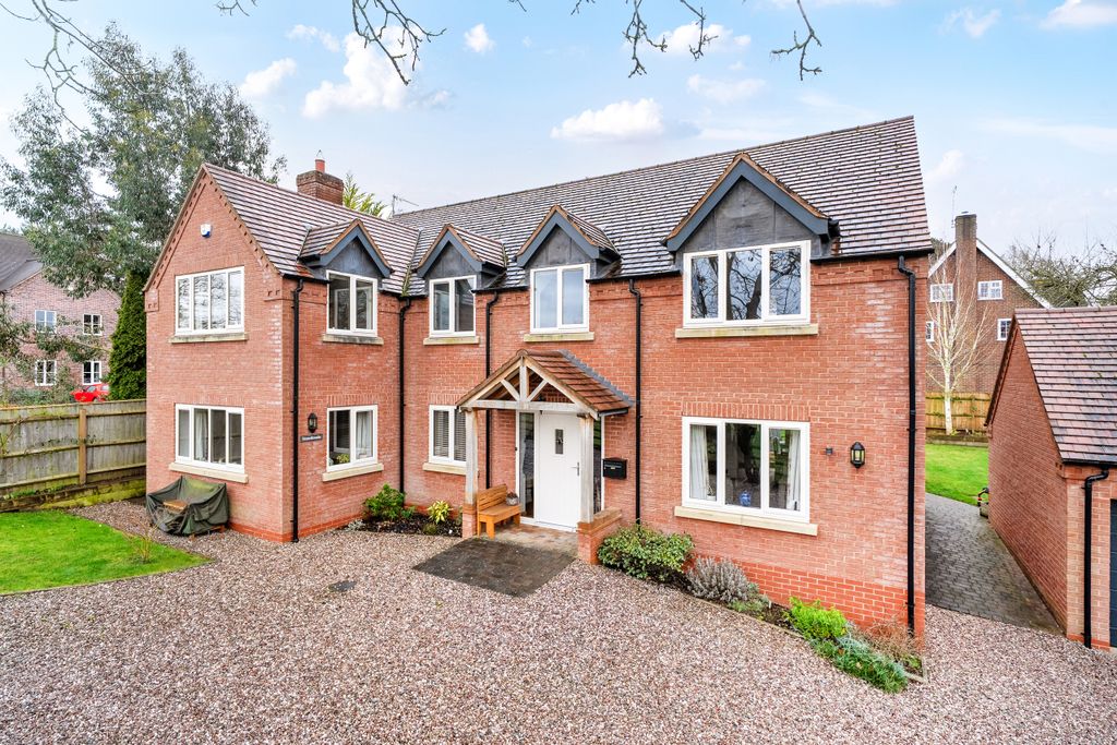 Property photo 1 of 33 1409205-1-698A4F9Fa8De0