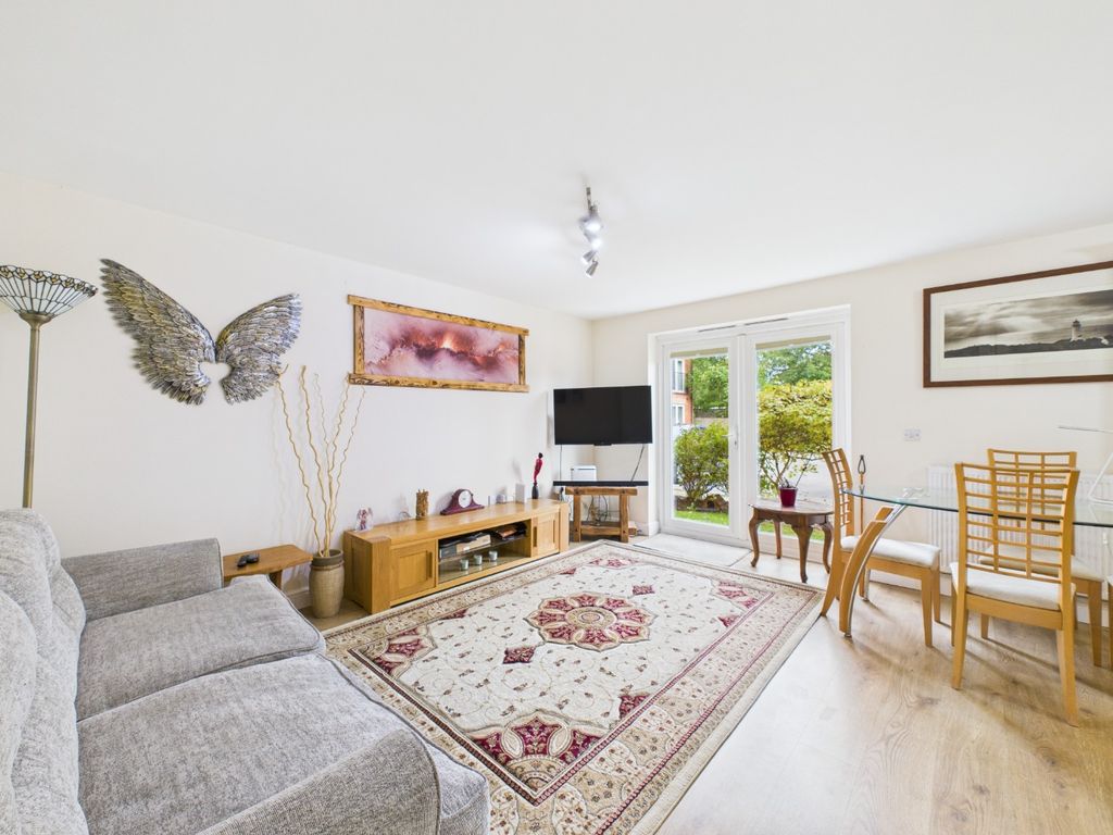 Property photo 2 of 12 4538828