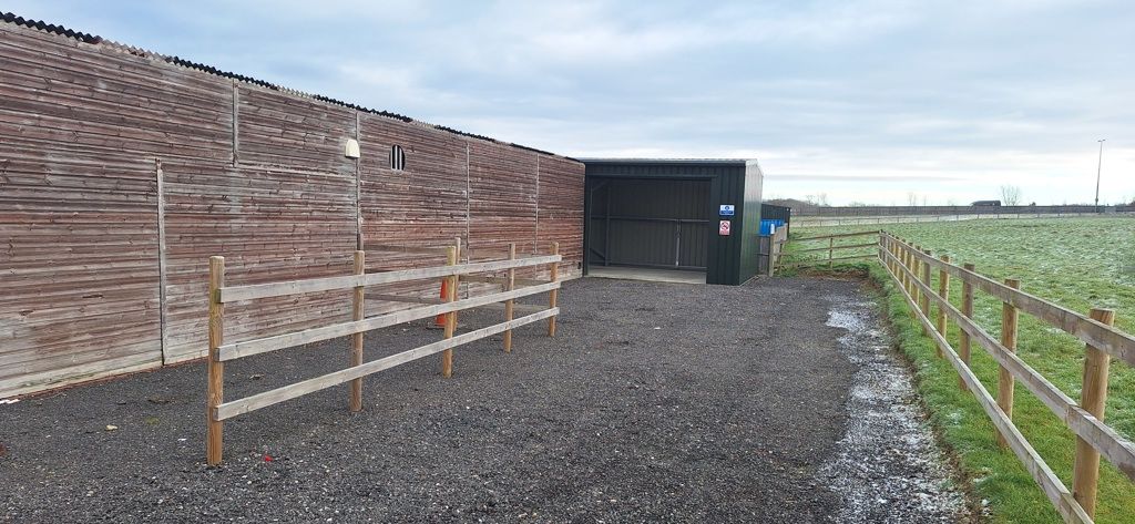 Property photo 2 of 8 Photo 2