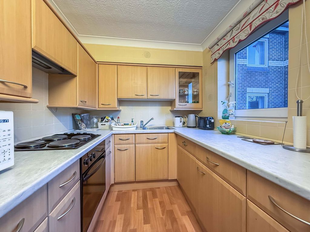 Property photo 3 of 9