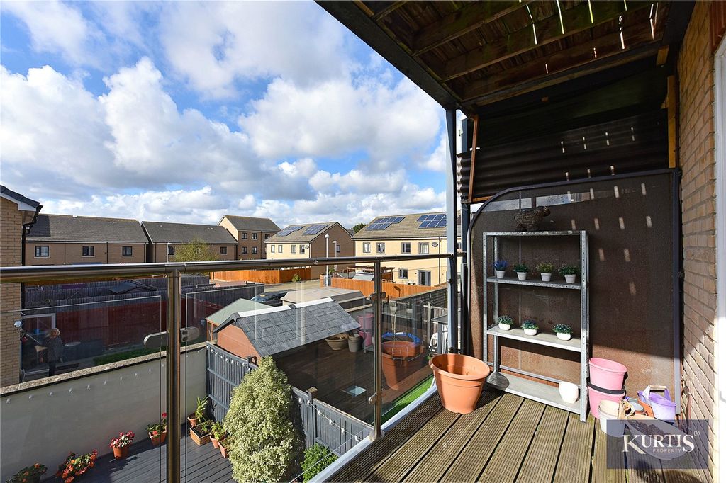 Property photo 2 of 11 Picture No. 19