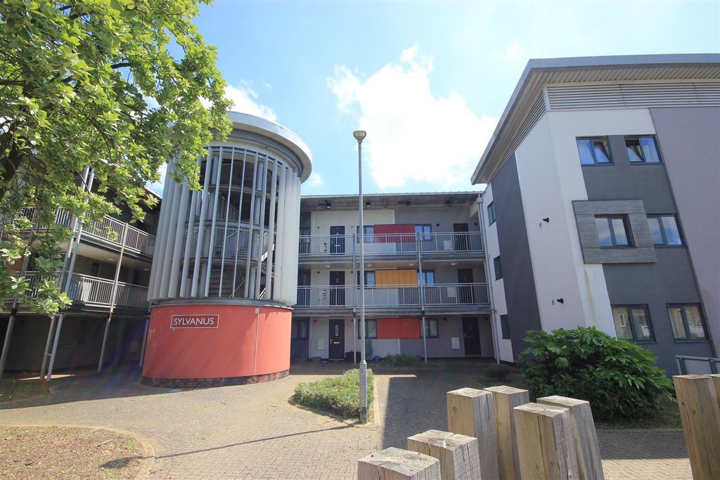 Property photo 1 of 1 Front 2.Jpg