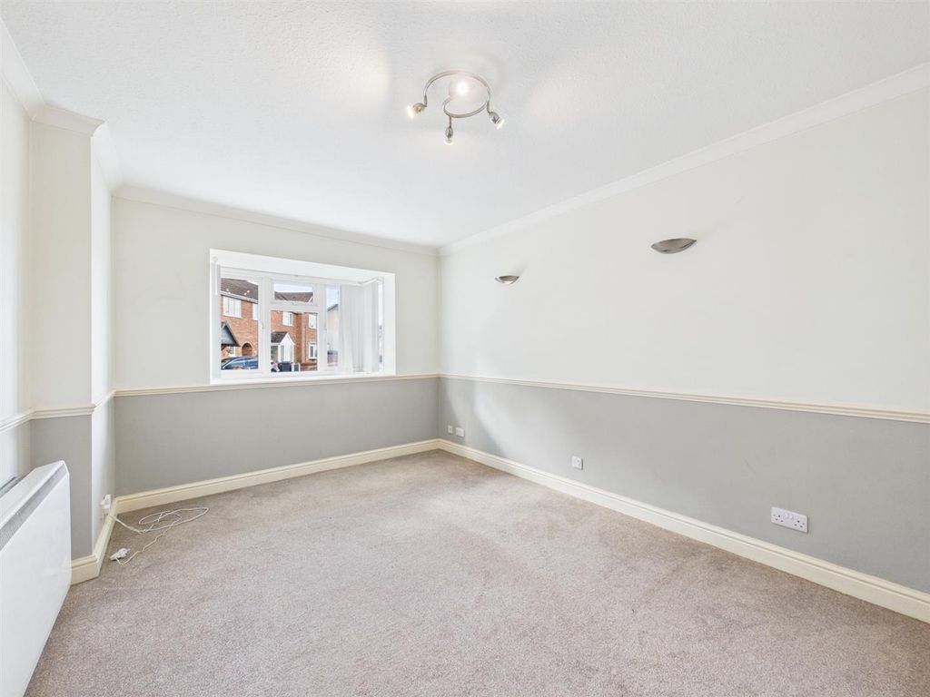 Property photo 3 of 6 Reception Room.Jpg