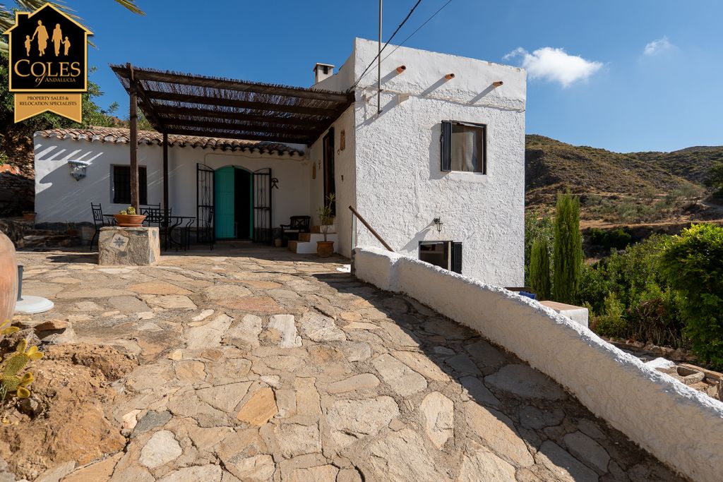 Property photo 1 of 31