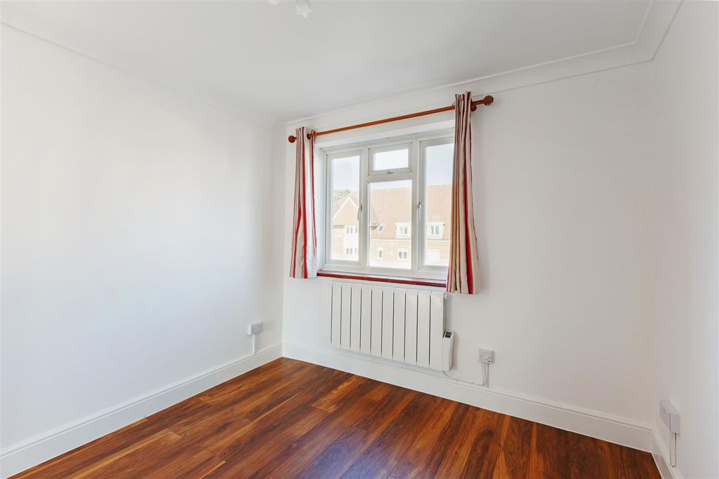 Property photo 3 of 6 85374_Flat 2 18A High Street (14).Jpg