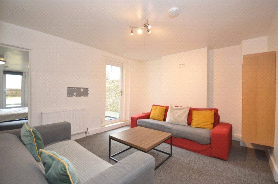 Property photo 3 of 26 Picture No. 33