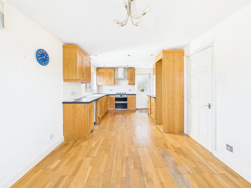 Property photo 3 of 20 Picture No. 06