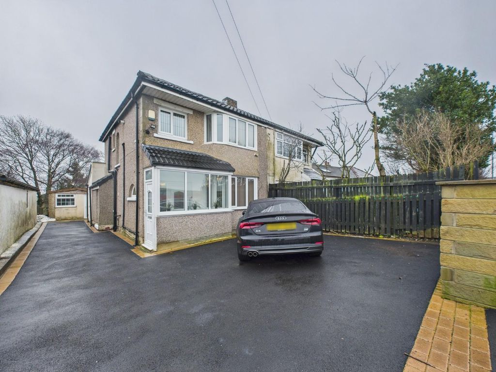 Property photo 1 of 22 Cam01268G0-Pr0424-Still012.Jpg