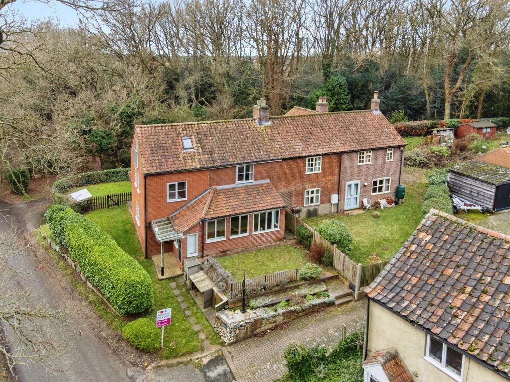 Property photo 3 of 24