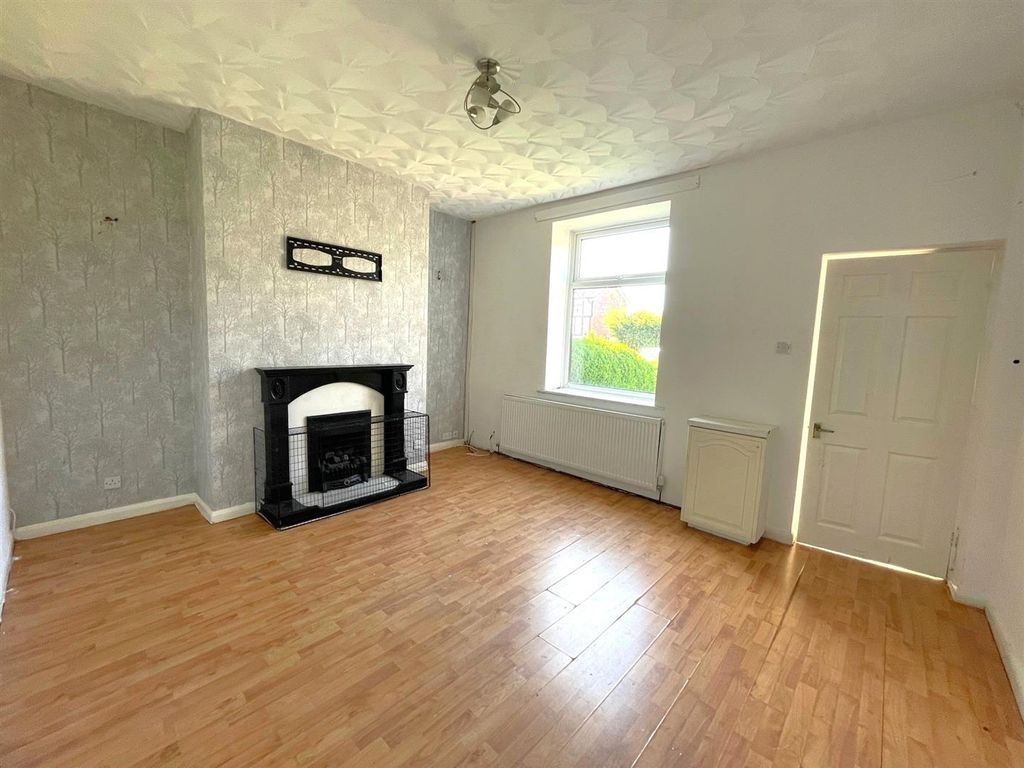 Property photo 2 of 16 B1.Jpg
