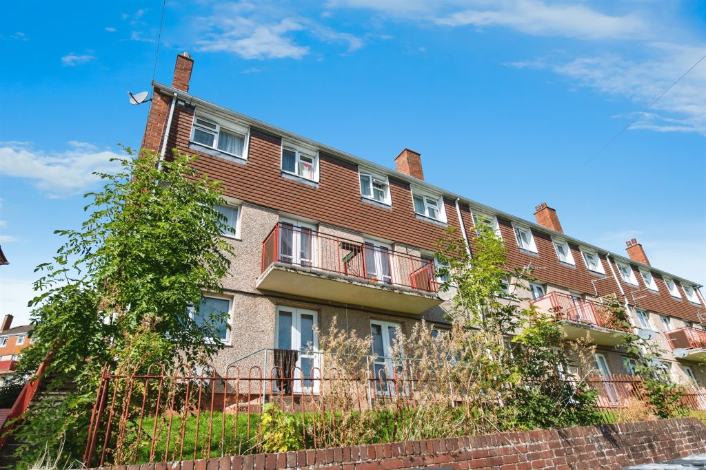 Property photo 1 of 16