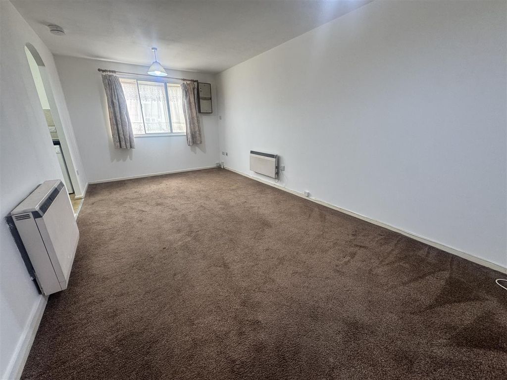 Property photo 2 of 4 Img_8757.Jpg