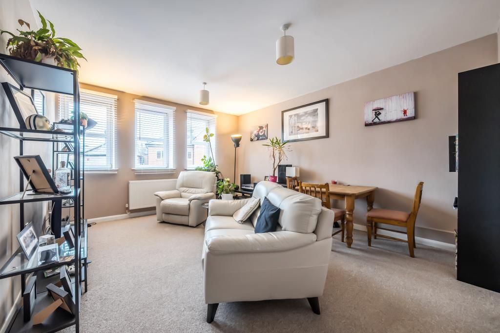 Property photo 2 of 12 Living Room