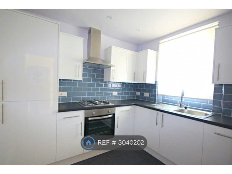 Property photo 1 of 5 Kitchen