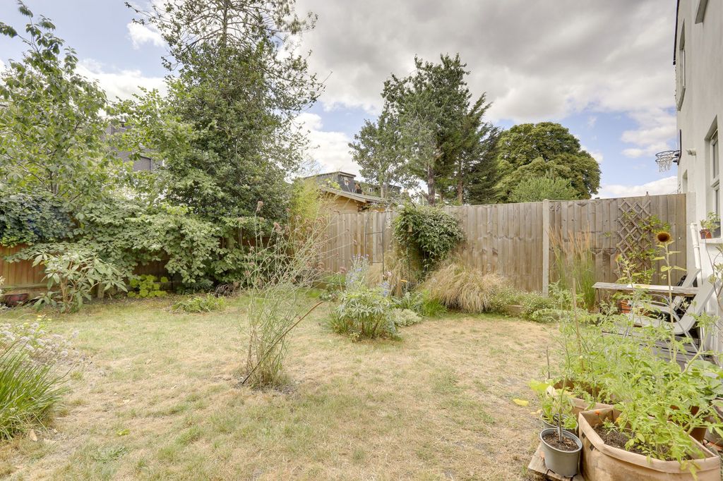 Property photo 3 of 13