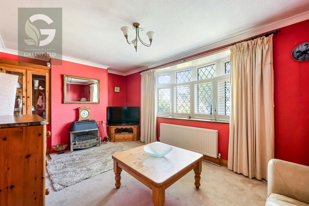 Property photo 2 of 16