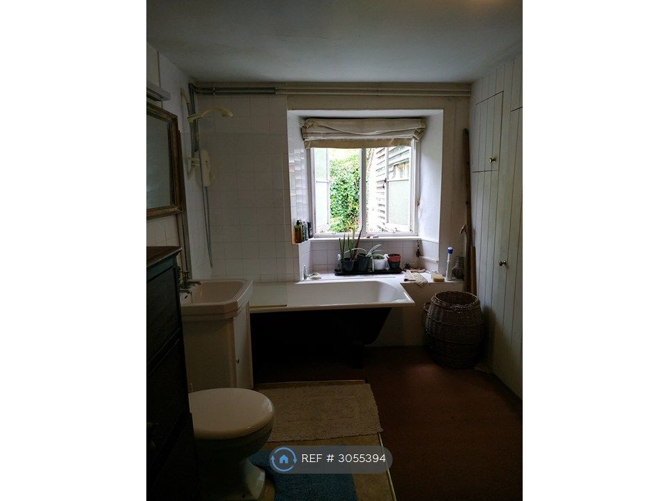 Property photo 2 of 2