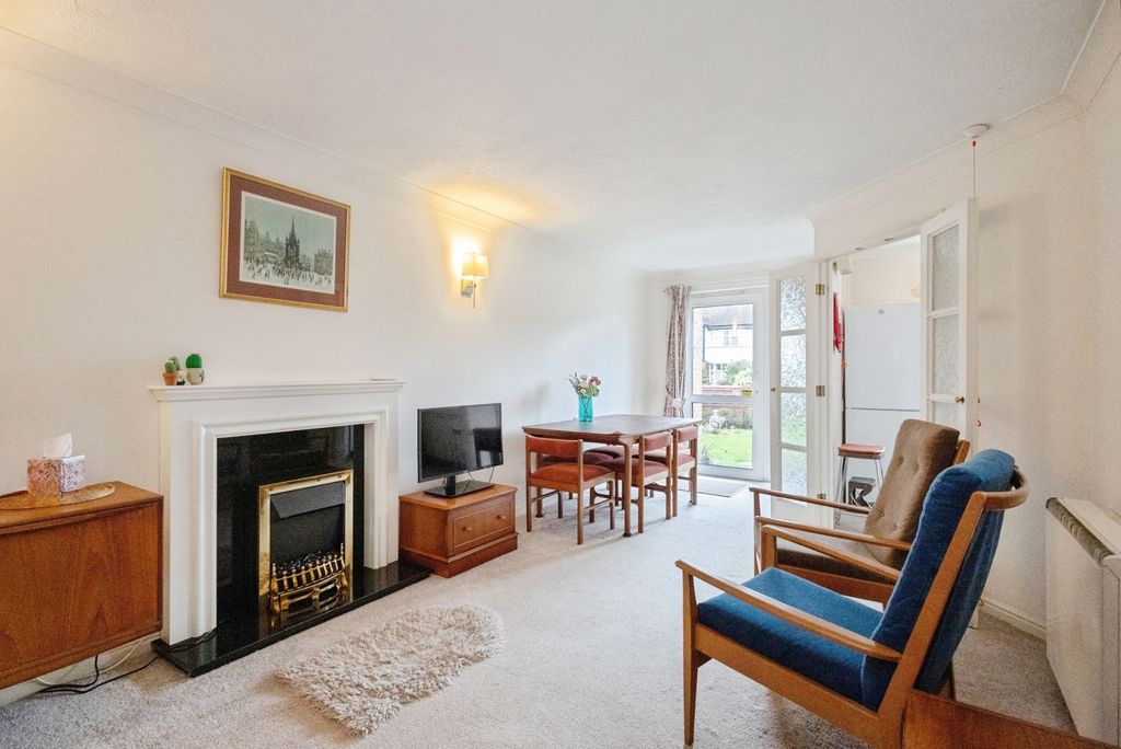 Property photo 3 of 12 Pbox-Img.Jpg