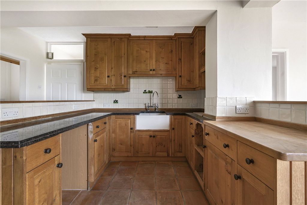 Property photo 2 of 26 Picture No. 02