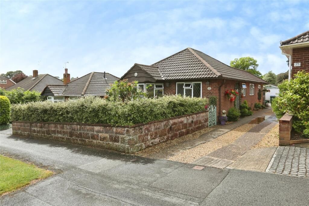 Property photo 1 of 10 Front