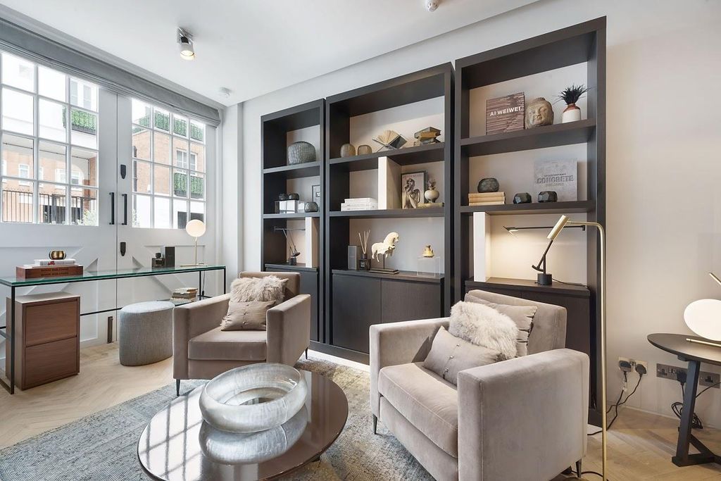 Property photo 3 of 11 Image