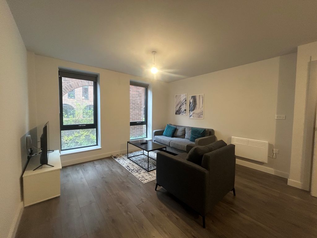 Property photo 2 of 10