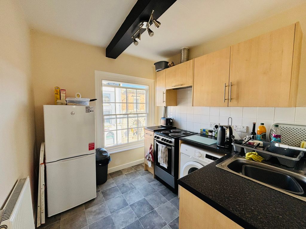 Property photo 3 of 6