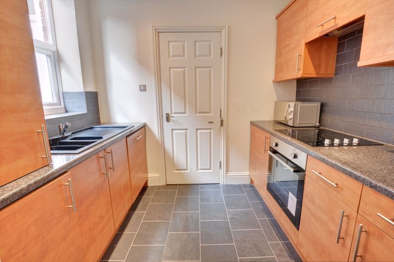 Property photo 2 of 8 Photo 6