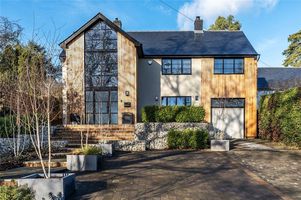 Property photo 1 of 29 Exterior