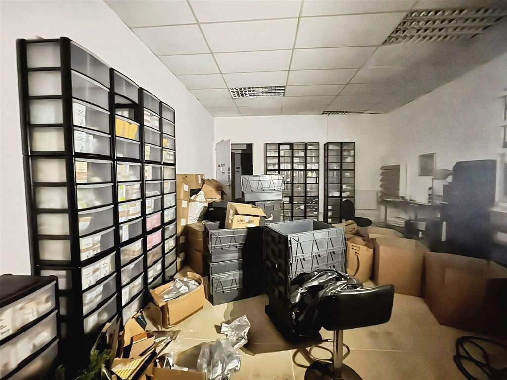 Property photo 2 of 11 Picture No. 01