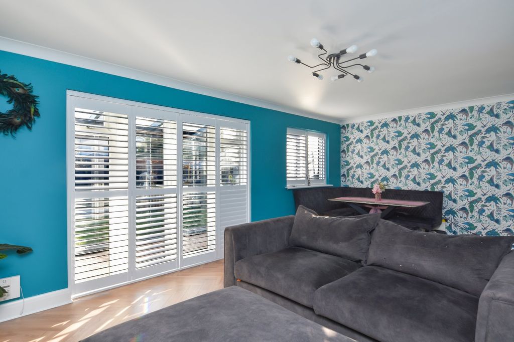 Property photo 2 of 34 Picture No. 05