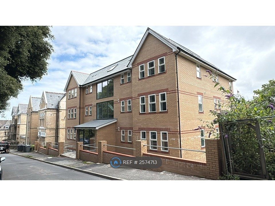 Property photo 2 of 13 Torrs Road Access