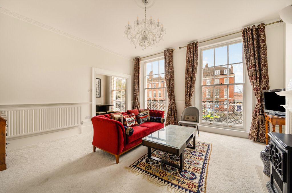 Property photo 1 of 22 1402080-8-696Faae...