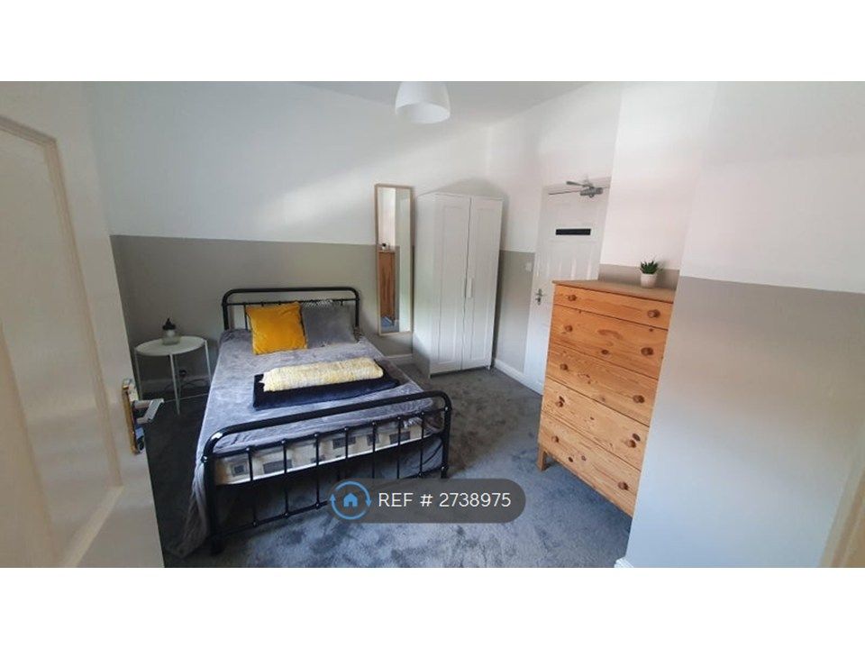 Property photo 2 of 4