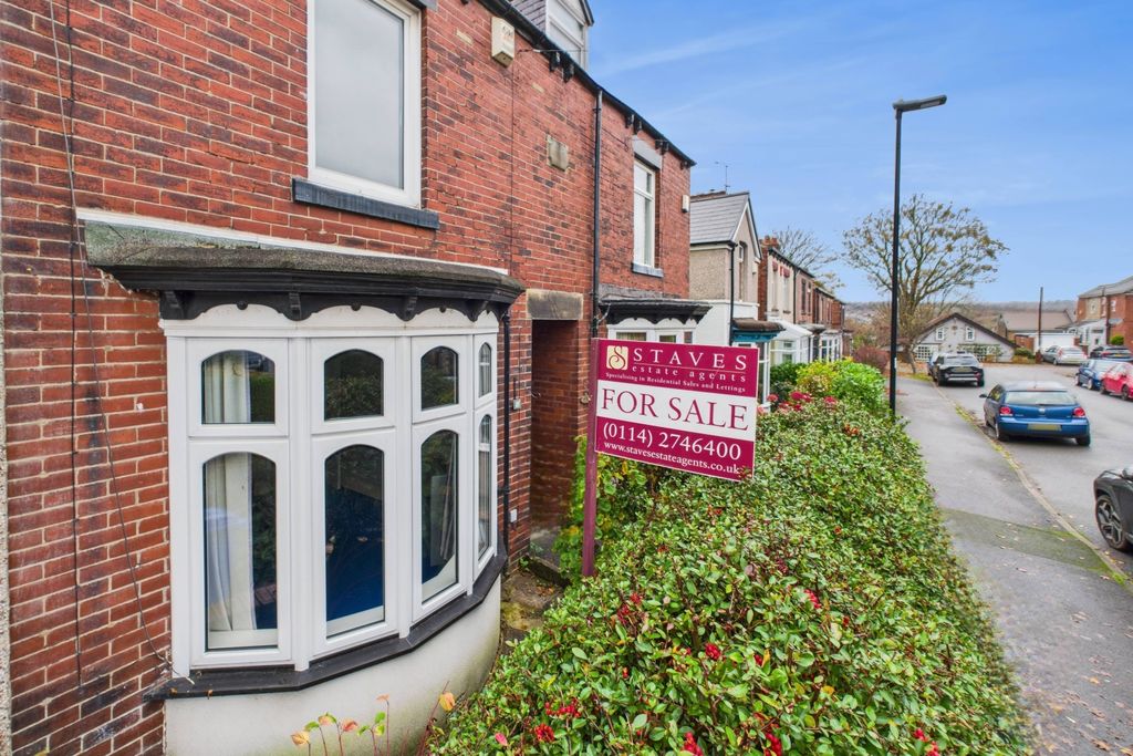 Property photo 2 of 21 Front