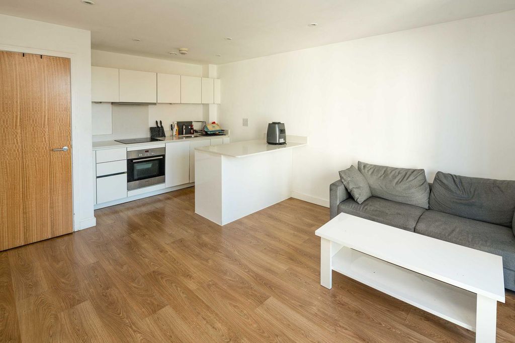 Property photo 2 of 9 Gqfmsgbq.Jpeg