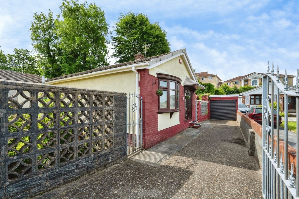Property photo 2 of 18 Pbox-Img.Jpg